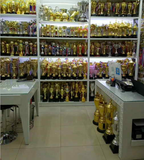 custom metal sport trophy award souvenir gift