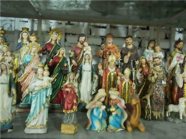 custom resin trophy resin tatue resin crafts souvenir gift