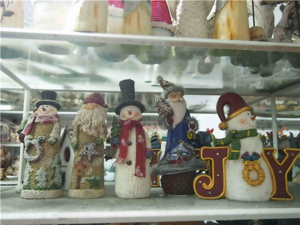 custom resin trophy resin tatue resin crafts souvenir gift