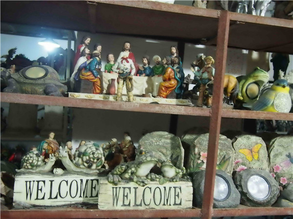 custom resin trophy resin tatue resin crafts souvenir gift