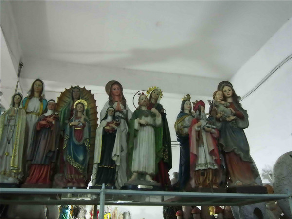 custom resin trophy resin tatue resin crafts souvenir gift