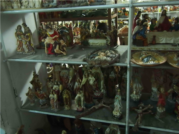 custom resin trophy resin tatue resin crafts souvenir gift