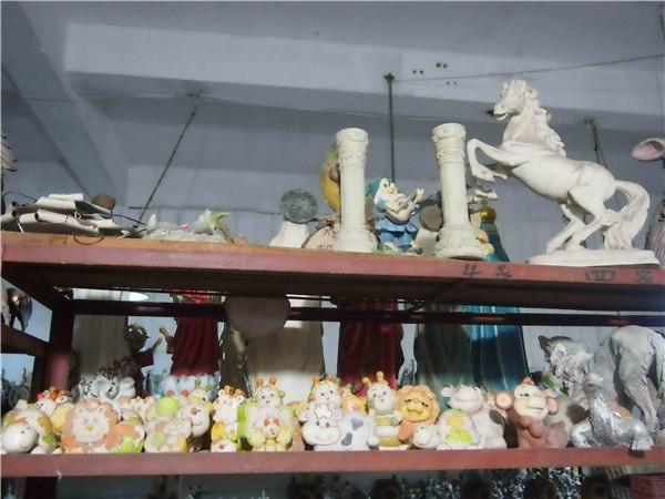 custom resin trophy resin tatue resin crafts souvenir gift