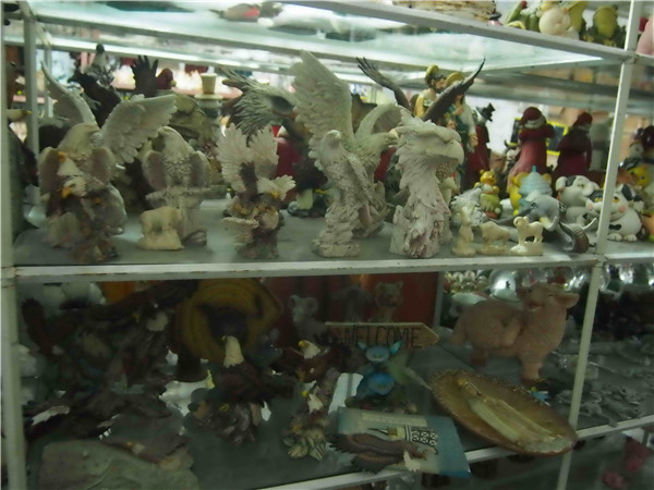 custom resin trophy resin tatue resin crafts souvenir gift