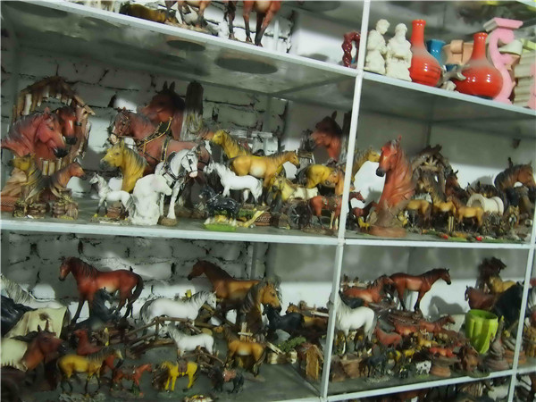 custom resin trophy resin tatue resin crafts souvenir gift