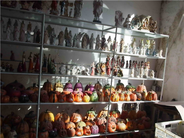 custom resin trophy resin tatue resin crafts souvenir gift