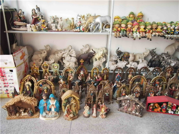 custom resin trophy resin tatue resin crafts souvenir gift