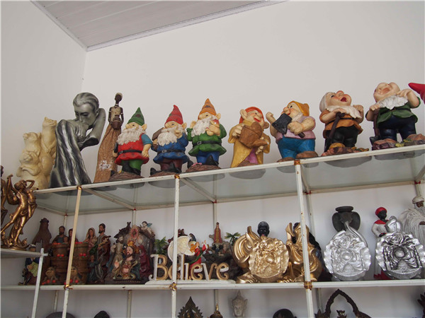 custom resin trophy resin tatue resin crafts souvenir gift