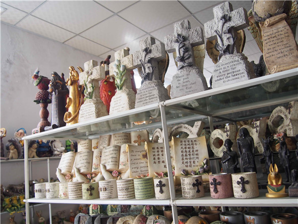 custom resin trophy resin tatue resin crafts souvenir gift