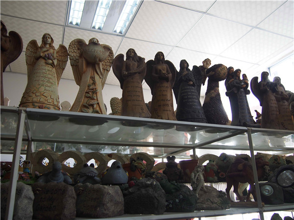 custom resin trophy resin tatue resin crafts souvenir gift