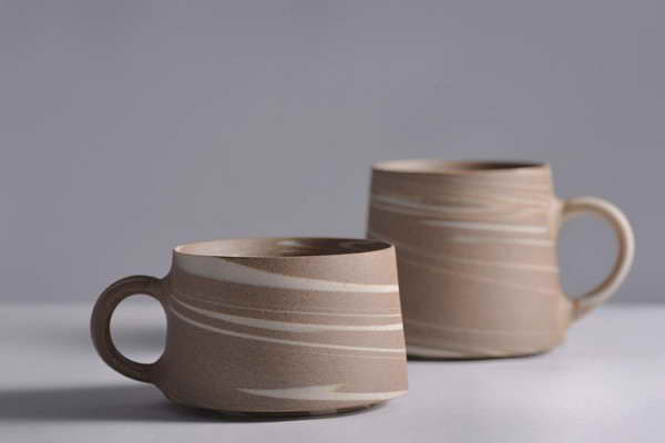 custom ceramic mugs